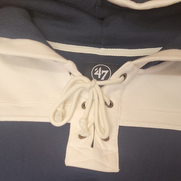 Seattle Kraken Size LARGE NHL 47 Brand Hockey Lace Up Pullover Hoodie Mens Fit. - Picture 4 of 13